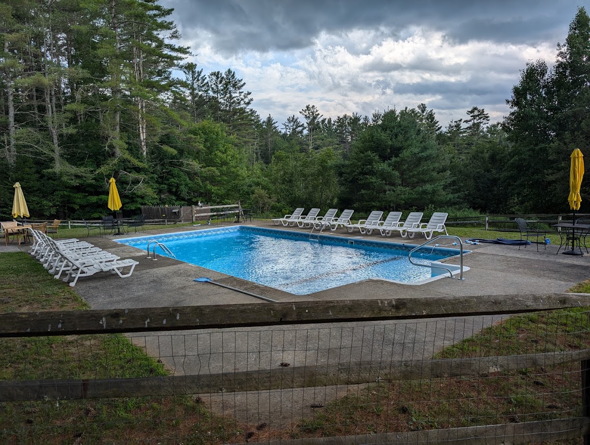 The Lodge at Harrisburg Lake photo 3