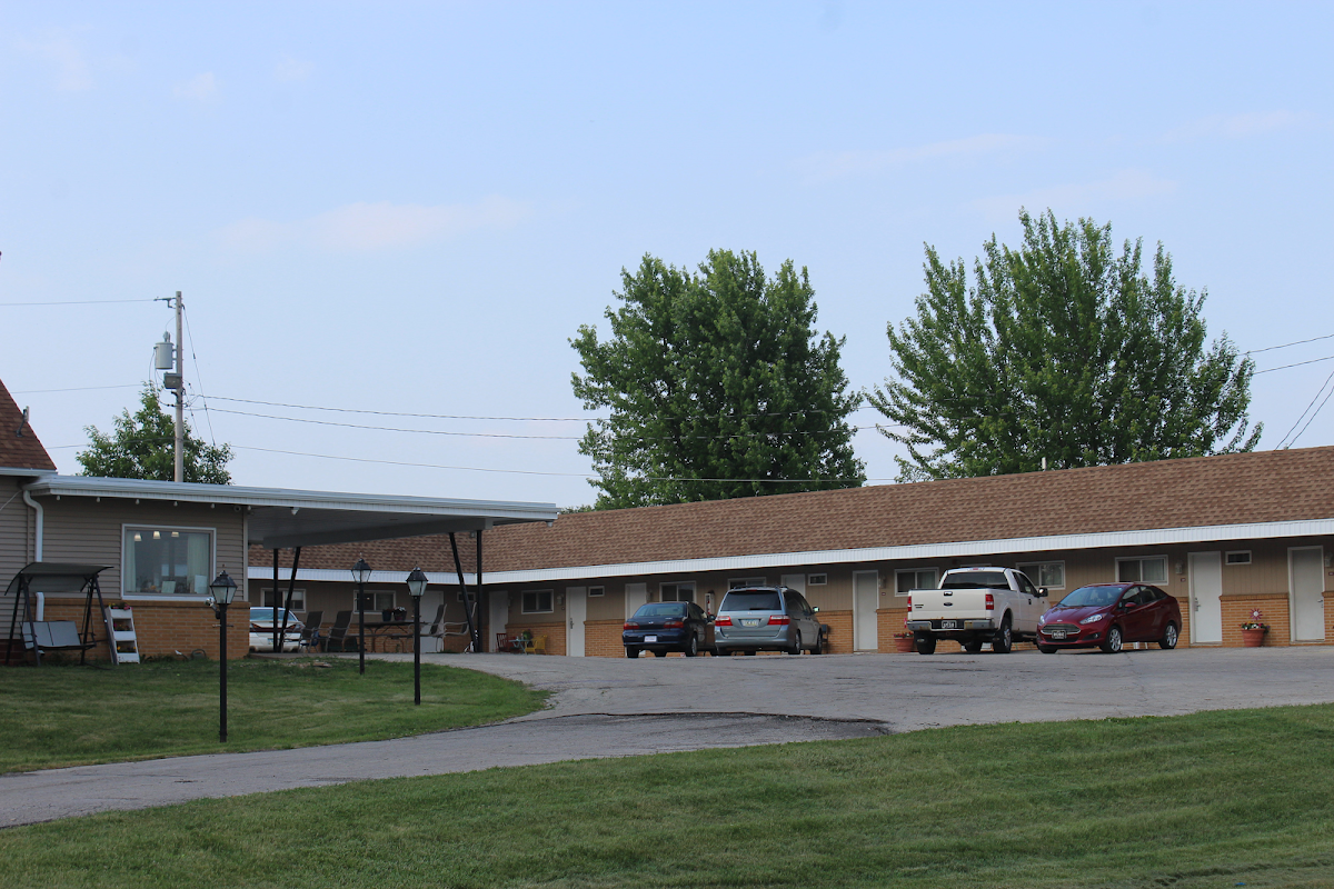 The Elms Motel