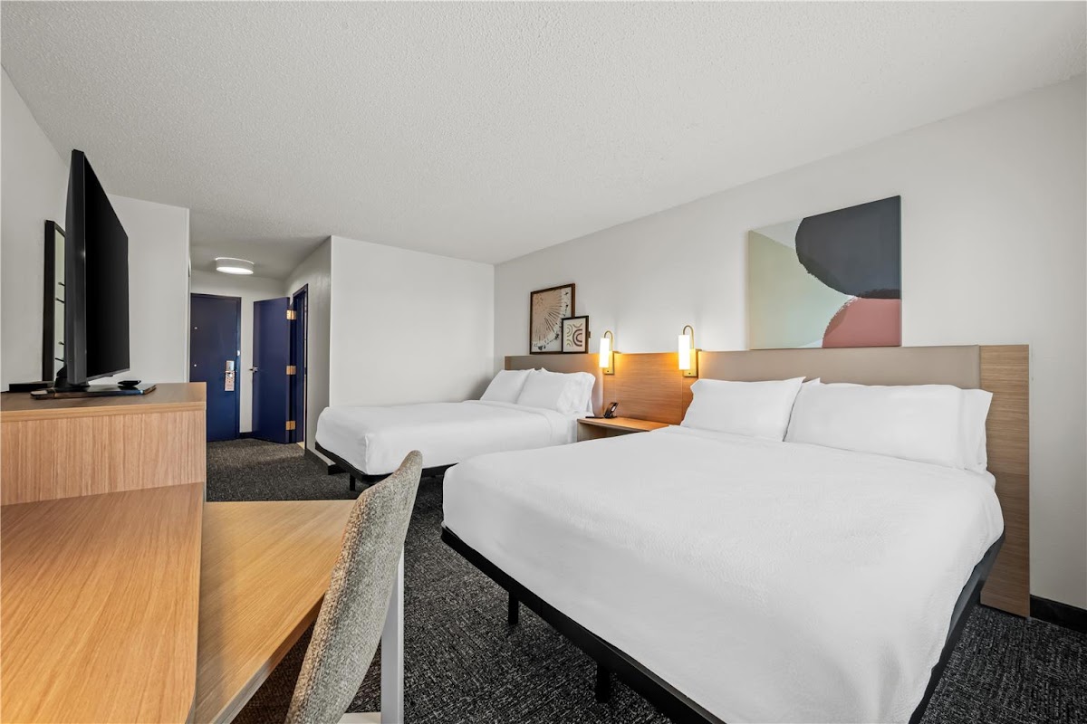 Spark by Hilton Cleveland Beachwood photo 2