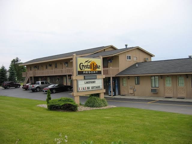 Crystal Lake Resort