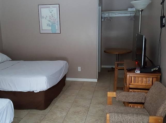 Silver Sand Resort photo 2