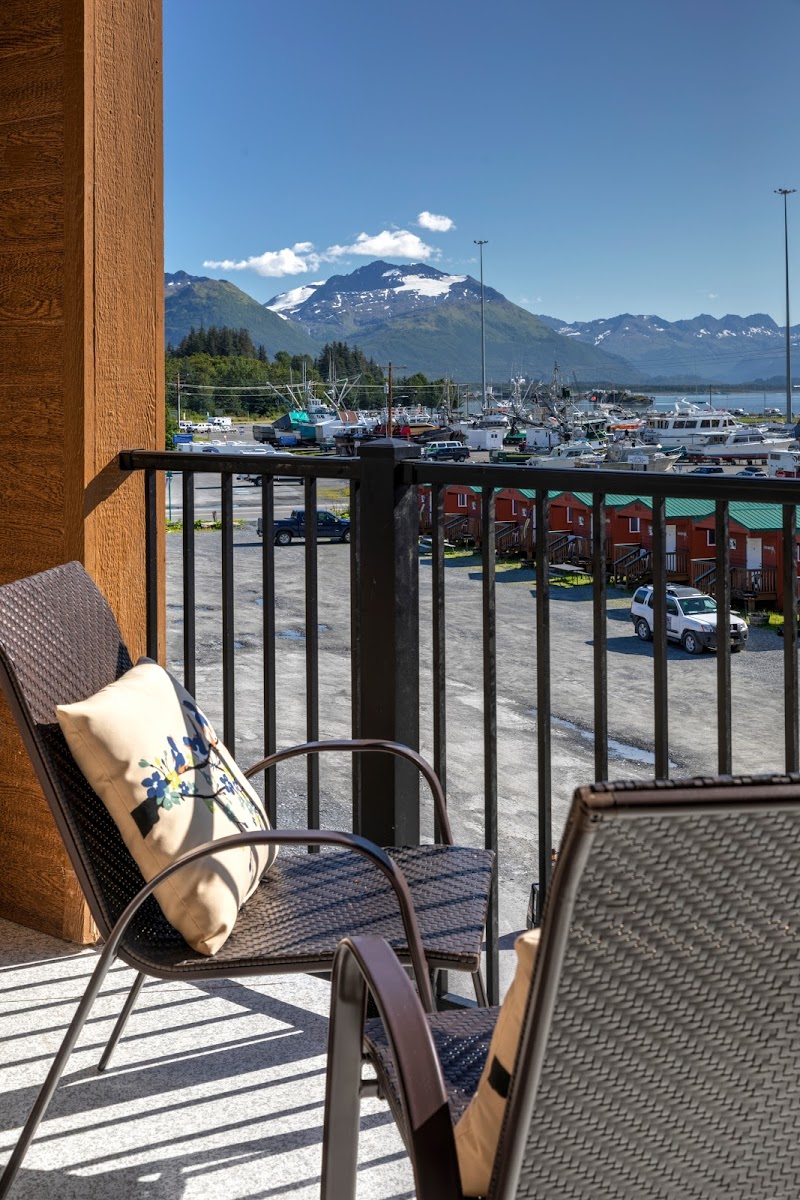 Totem Hotel and Suites photo 3