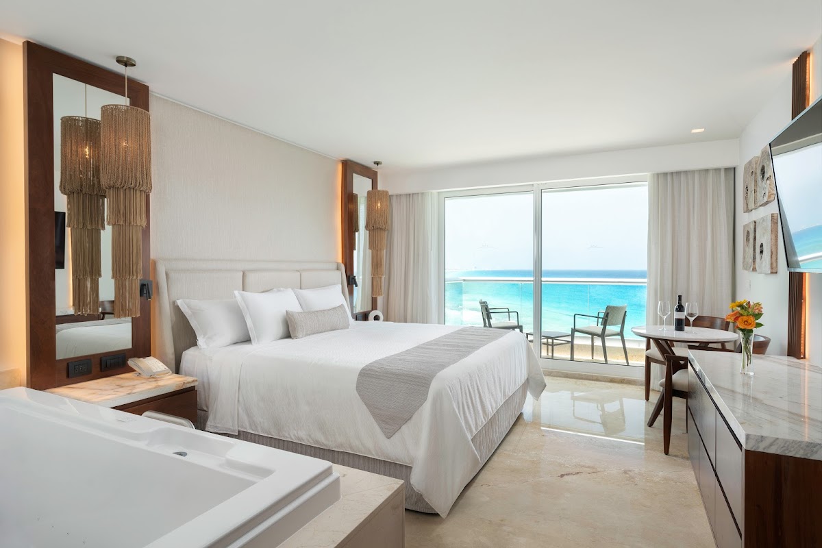 Sun Palace Cancun photo 2