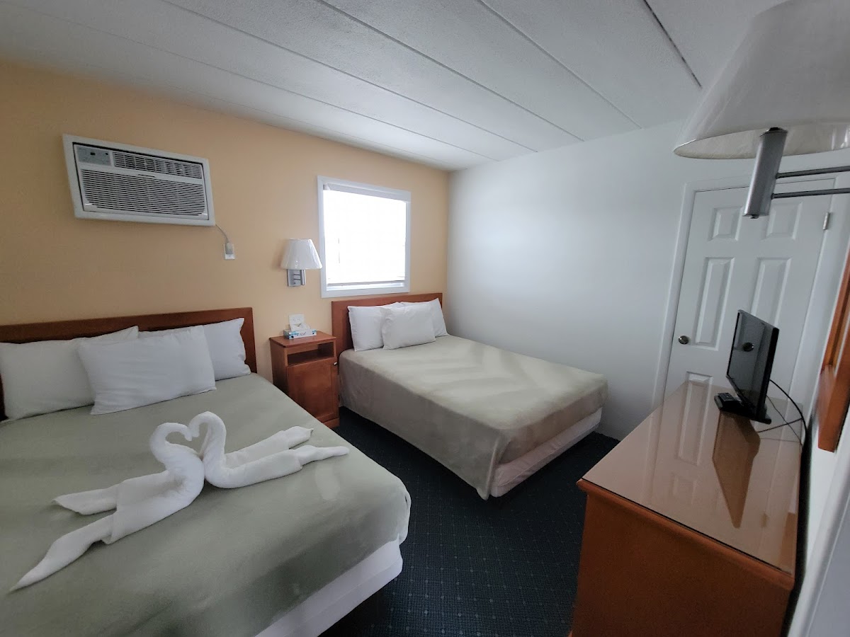Compass Family Resort photo 3