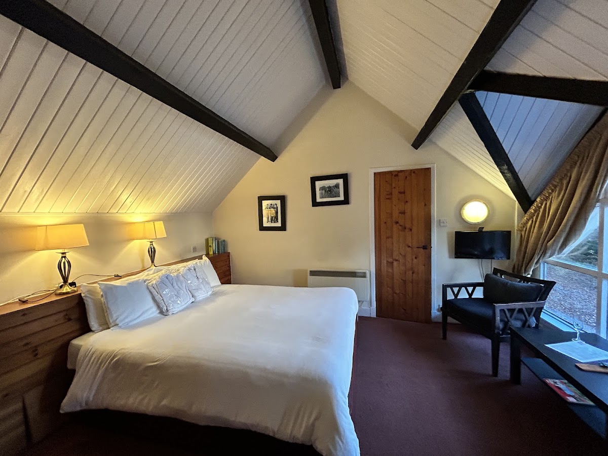 The Four Seasons, Hotel & Little Larder photo 2