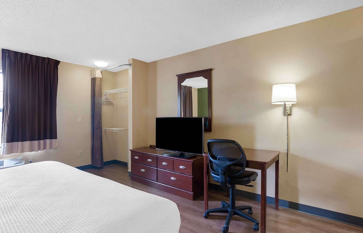 Extended Stay America Suites- Fort Lauderdale - Davie photo 2