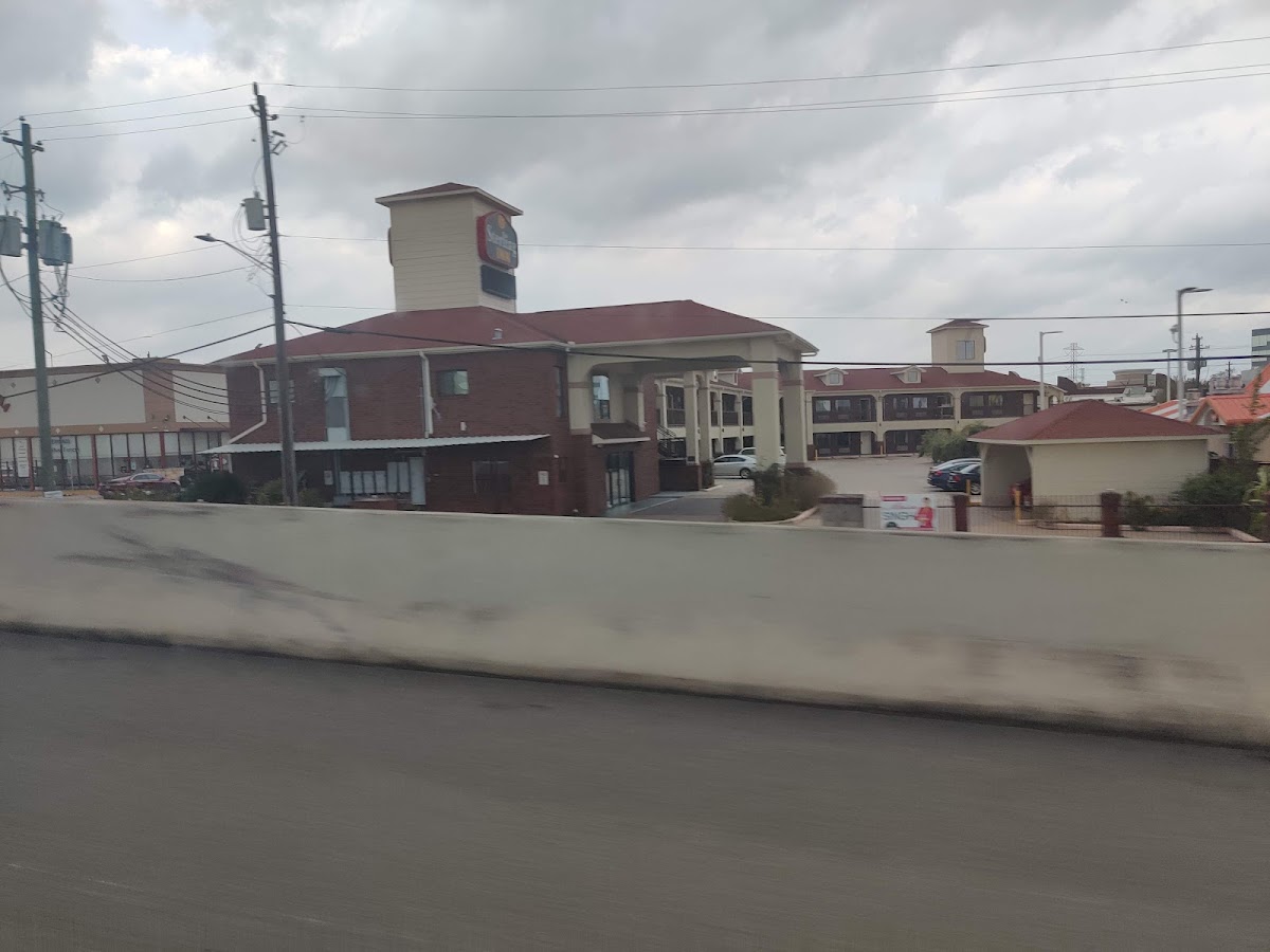 Sterling Inn & Suites