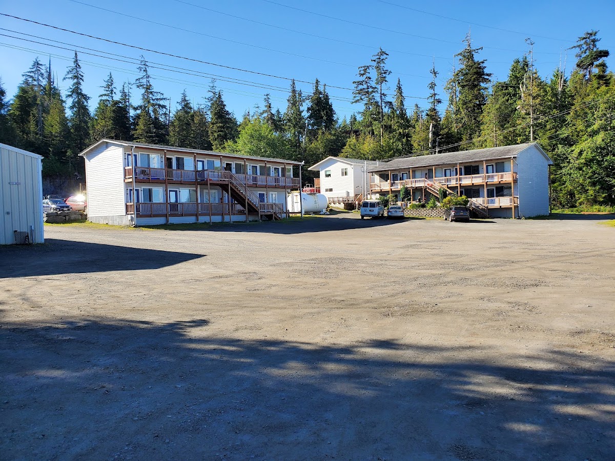 Clover Pass Resort photo 3