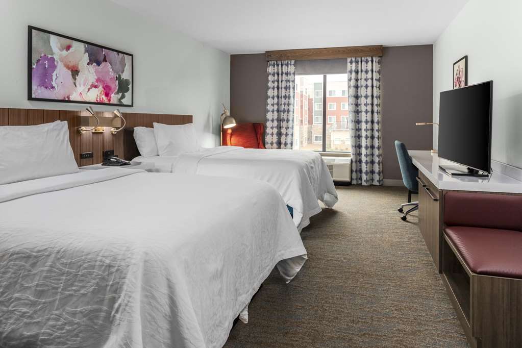 Hilton Garden Inn Detroit Utica photo 2