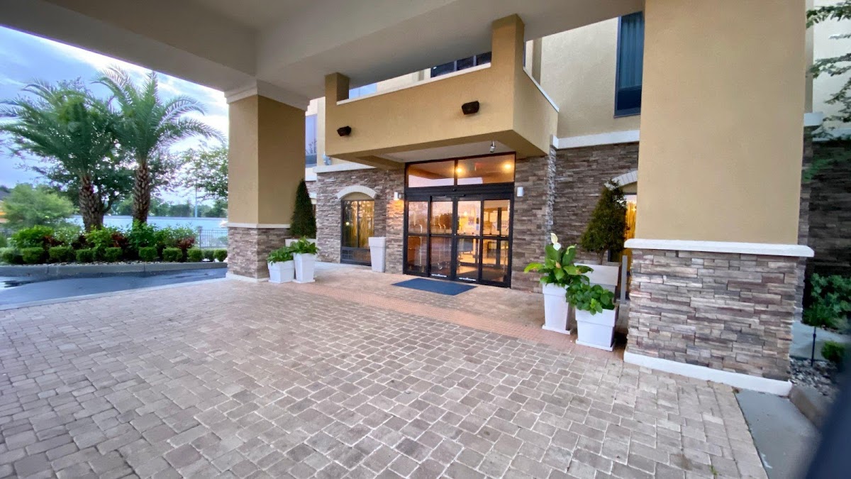 Holiday Inn Express & Suites Orlando East-Ucf Area by IHG