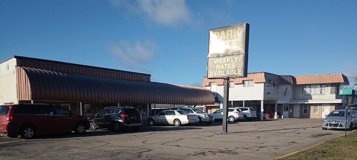 Park Motel of Farmington Hills photo 2