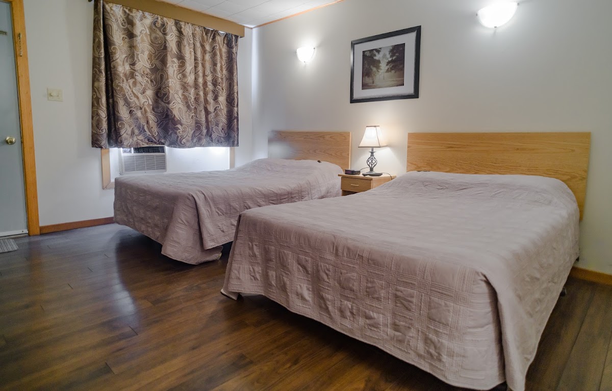 Winds Motel photo 2
