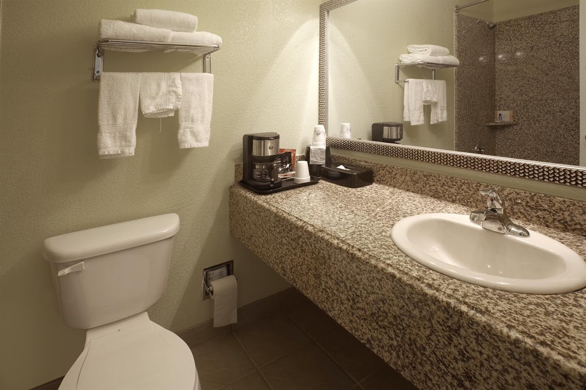 Americas Best Value Inn Waco photo 3