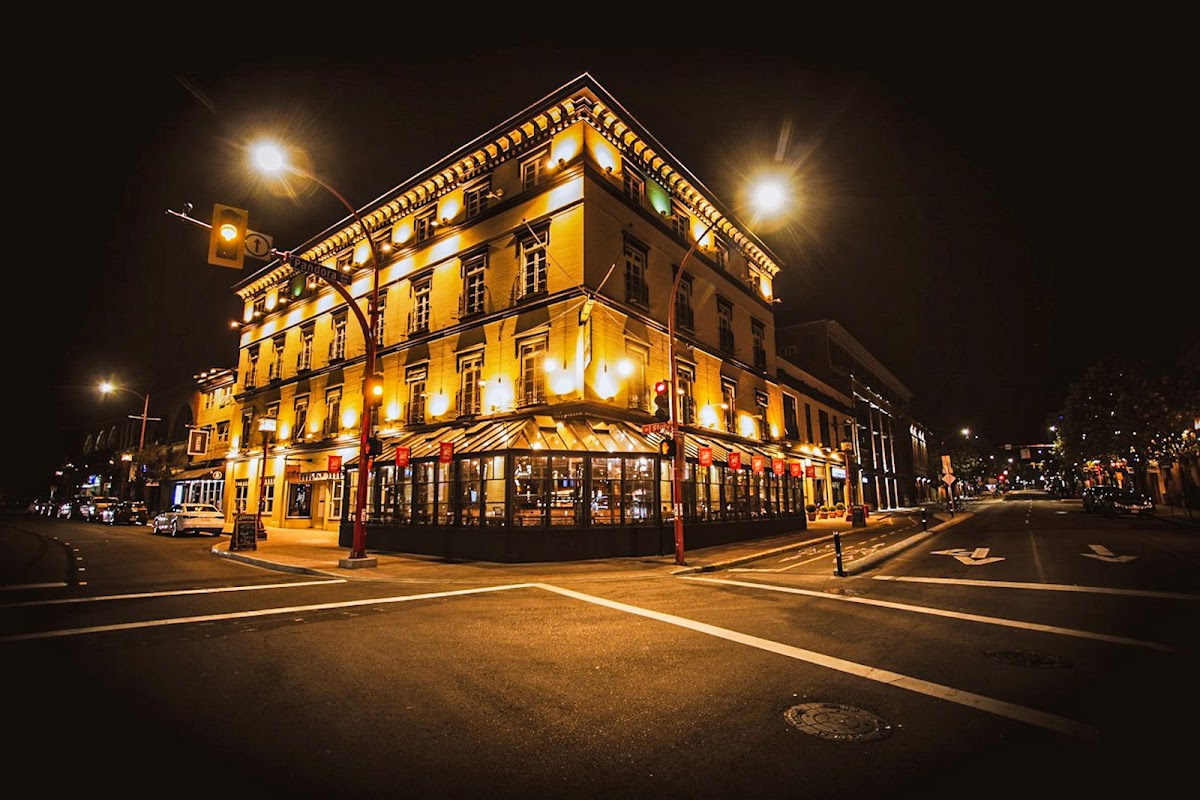 Swans Hotel