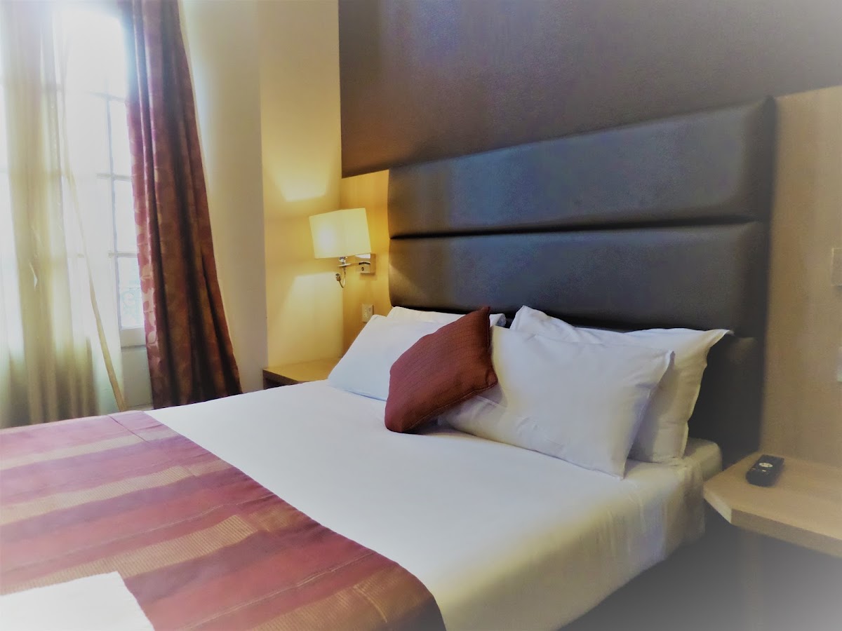 Lancaster Court Hotel photo 3