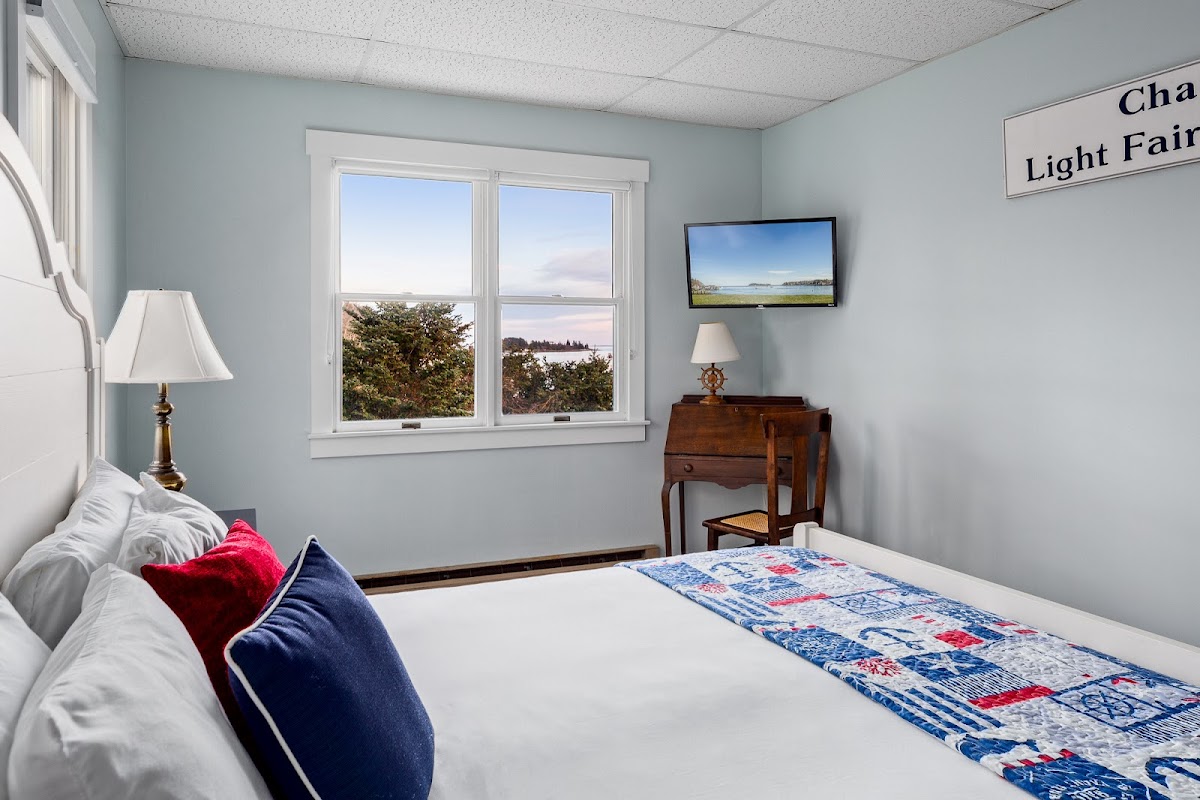 East Wind Inn on the Water photo 2