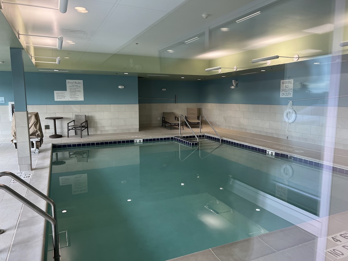 Holiday Inn Express & Suites Beaver Dam by IHG photo 3