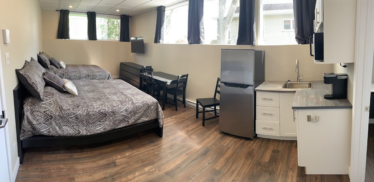 Hôtel Mustang Bécancour photo 2