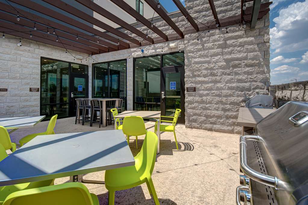 Home2 Suites by Hilton Burleson photo 3