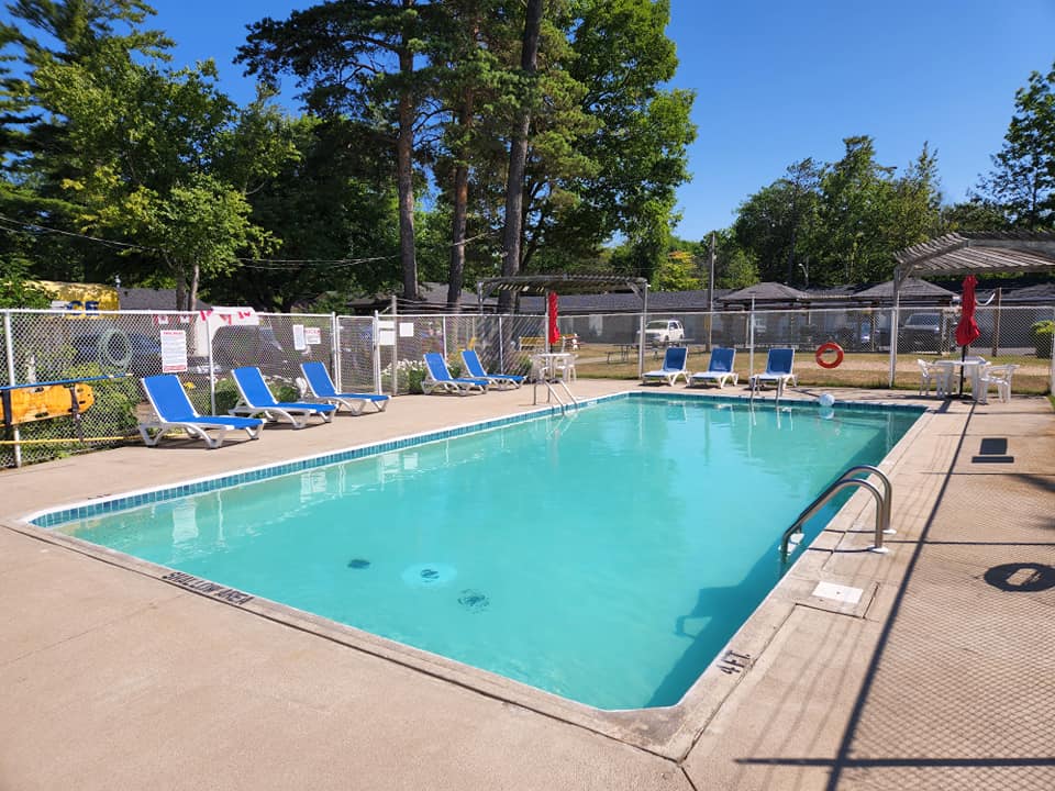 Wasaga Beach Inn And Cottages photo 3