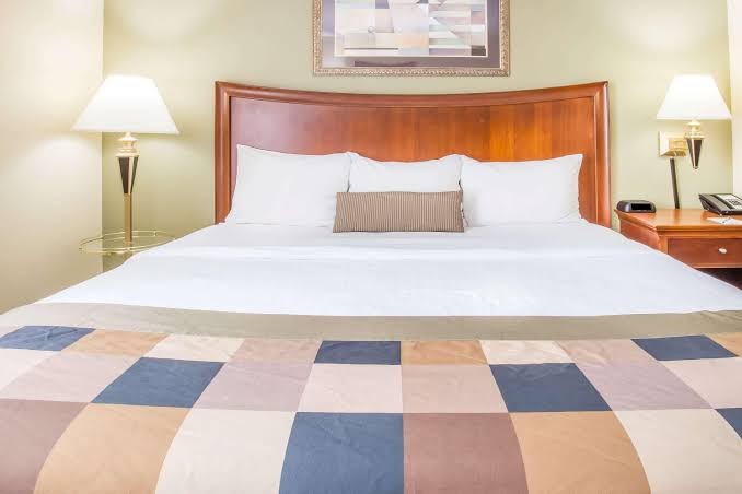 Best Western Plus Champaign/Urbana Inn photo 2