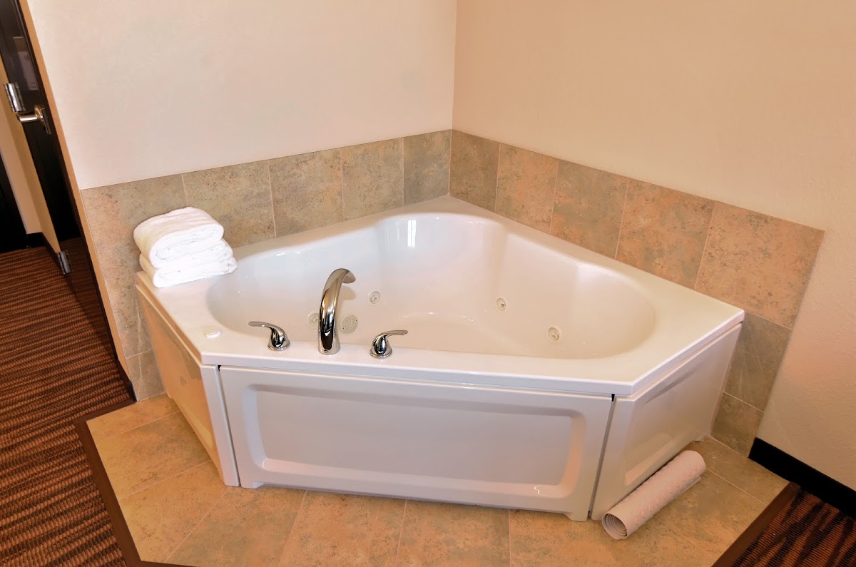 Cobblestone Inn & Suites - Holstein photo 3