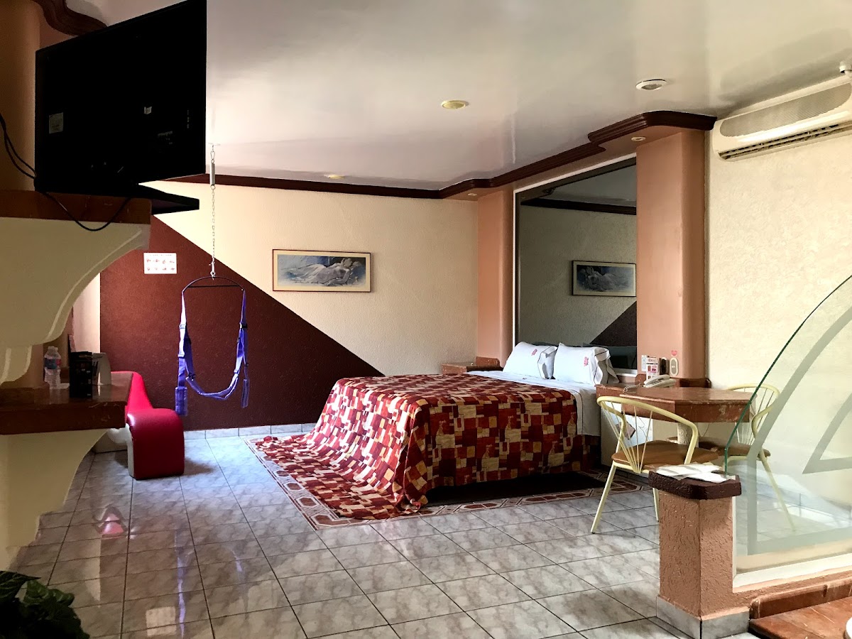 Hotel Lexus photo 3