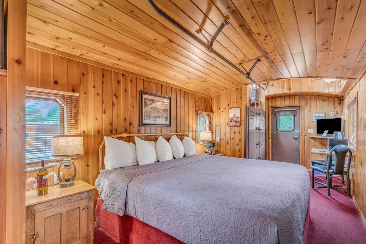 Jubilee Railroad Wilderness Lodge photo 2