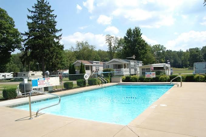 Lakeside RV Resort photo 2