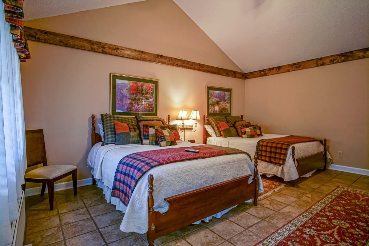 Hemlock Inn 'A Blowing Rock Tradition' photo 3