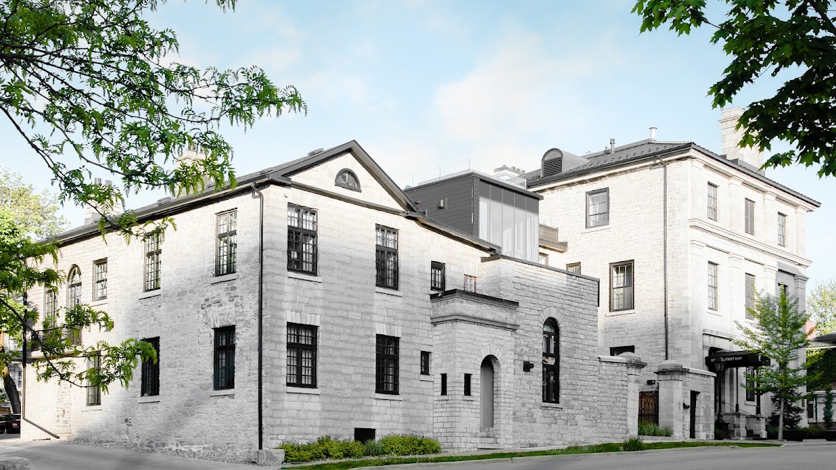 Frontenac Club