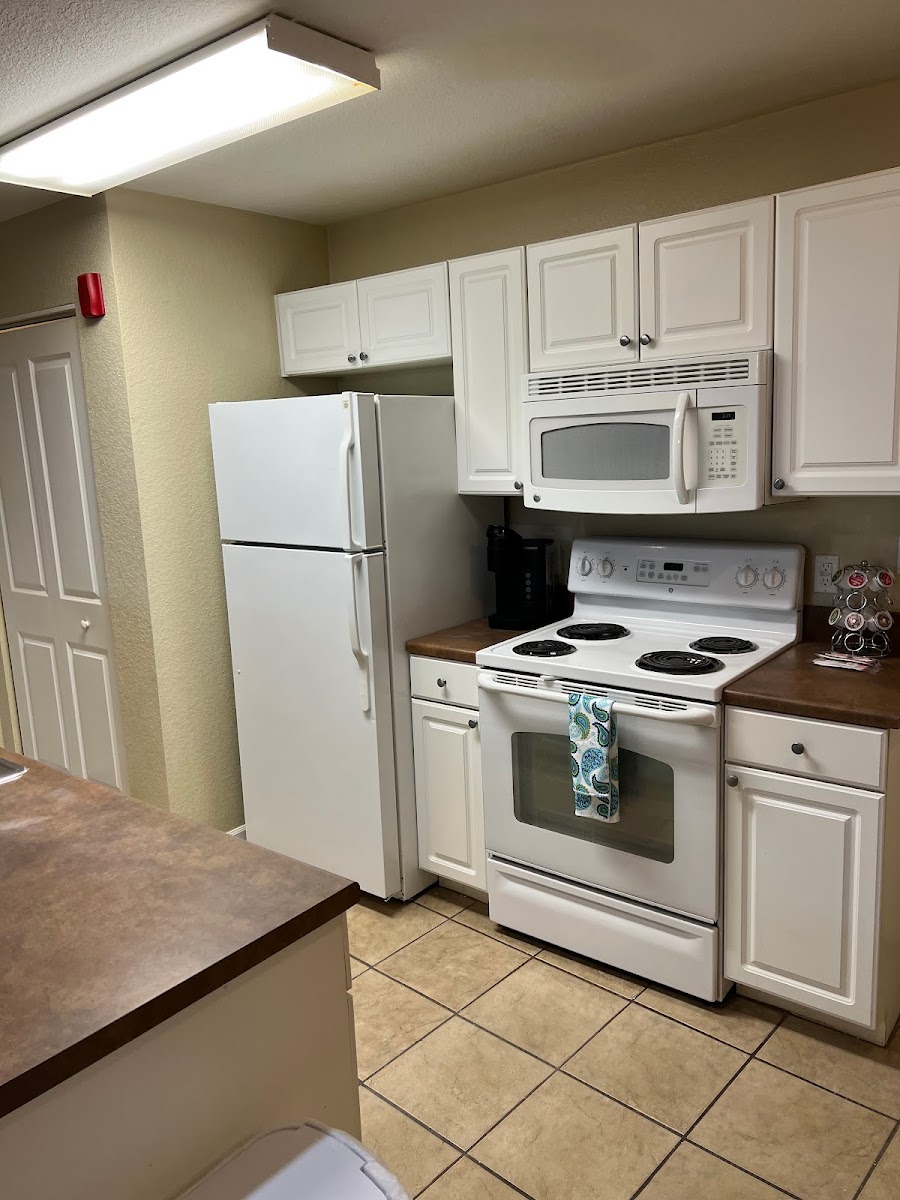 Washburn Hotel Suites photo 3