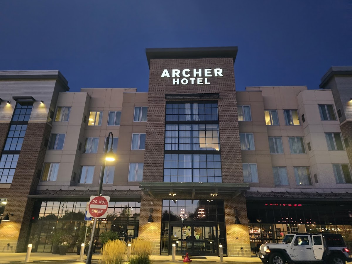 Archer Hotel Burlington