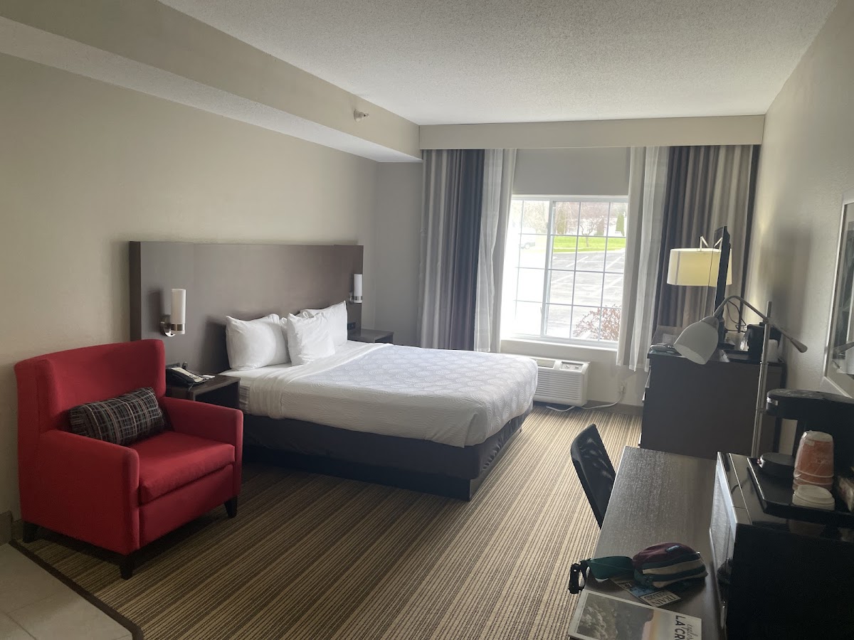 Country Inn & Suites by Radisson, Prairie du Chien photo 2
