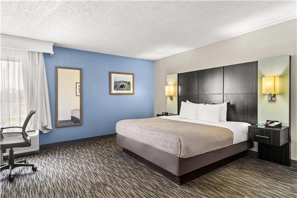 Quality Inn Jacksonville - Orange Park near Naval Air Station photo 2