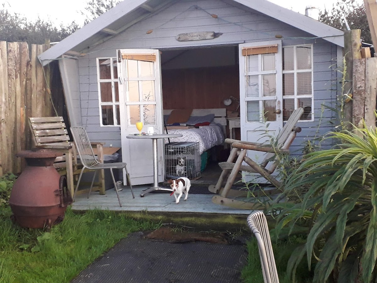 Dreamy Shepherd Hut photo 3