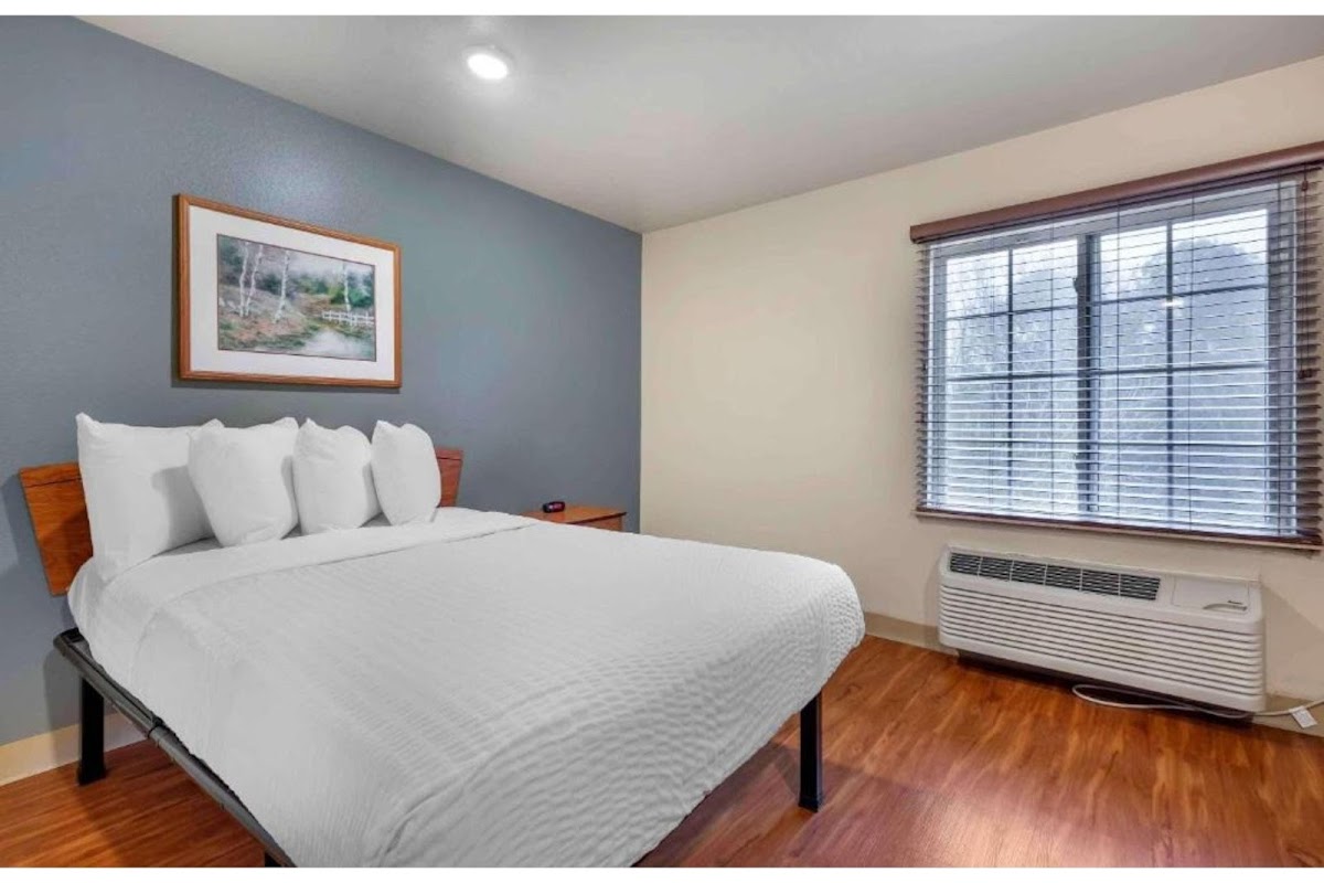 Extended Stay America Select Suites- Shreveport - Airport photo 2