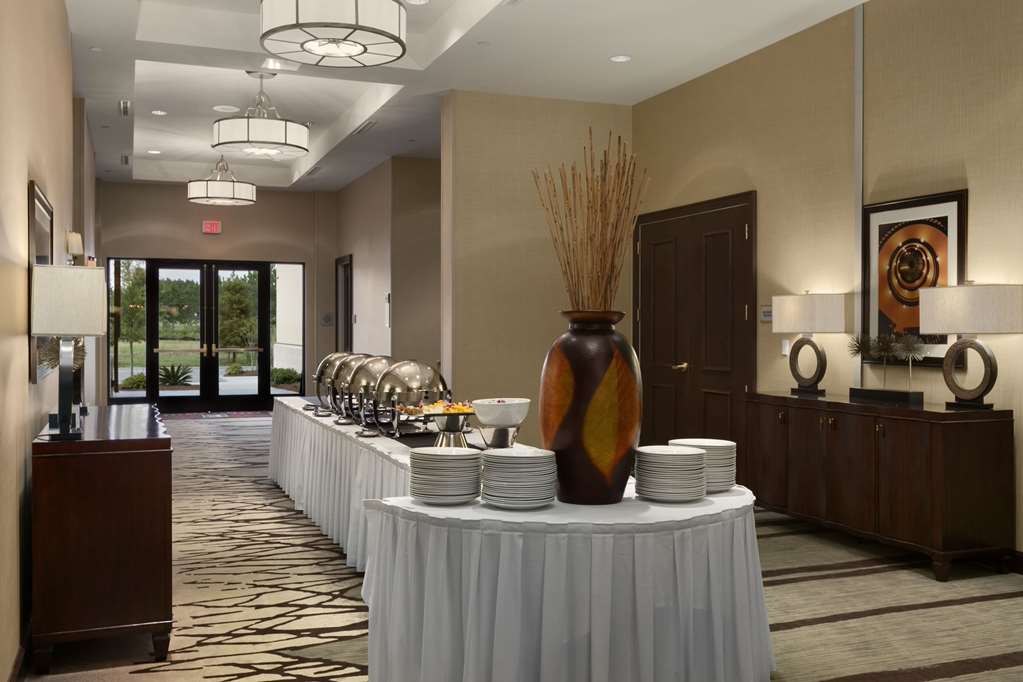 Embassy Suites by Hilton Savannah Airport photo 2