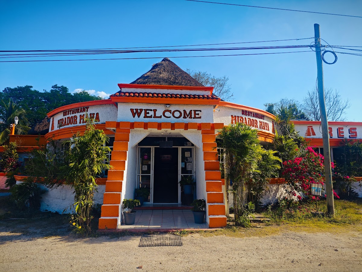 Hotel & Restaurante Mirador Maya