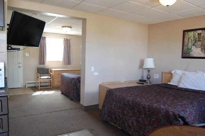 Coronation Motel photo 2