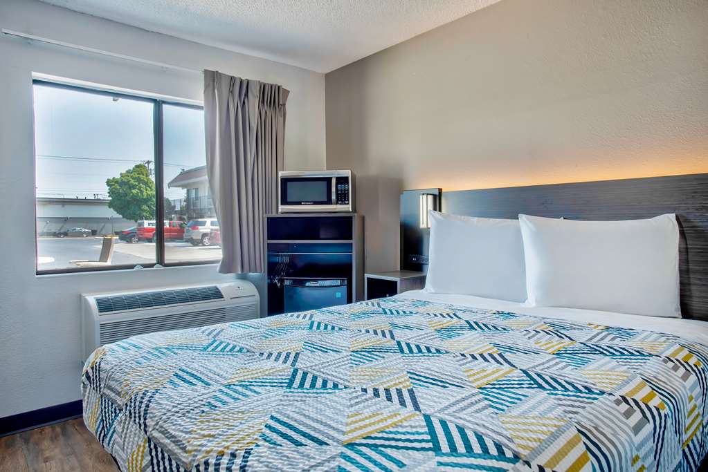 Motel 6 Salem, OR photo 2
