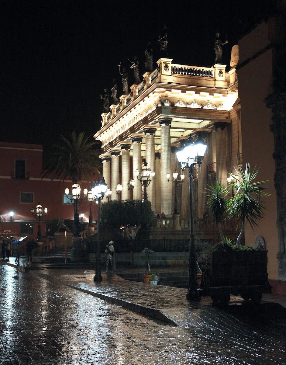 El Mesón de los Poetas photo 2