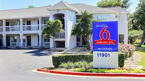 Studio 6 Austin, TX - Northwest
