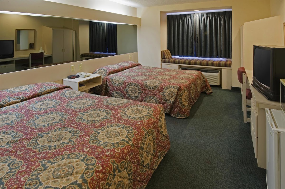 Americas Best Value Inn & Suites McDonough photo 2