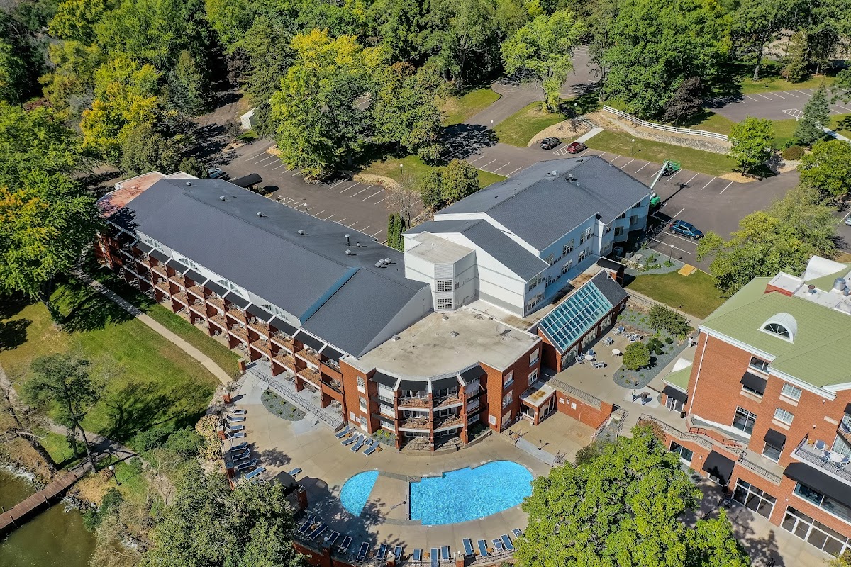 Heidel House Hotel & Conference Center