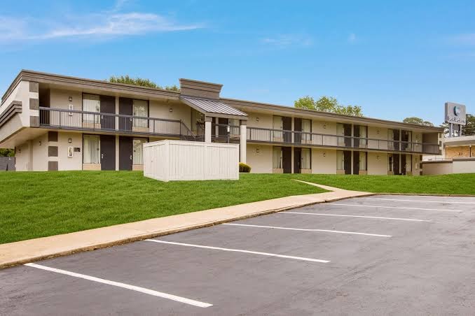 CLARION POINTE MORROW