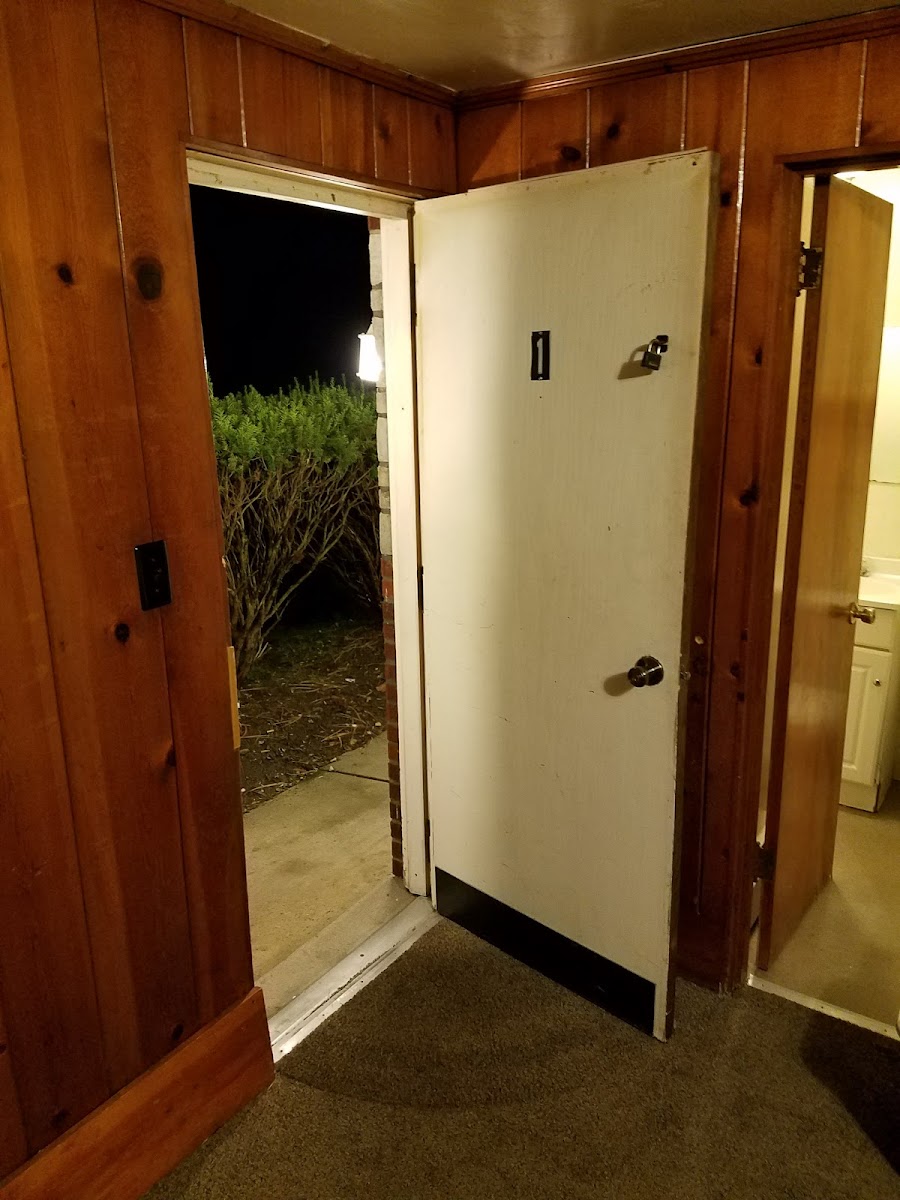 Hiland Terrace Hotel photo 3