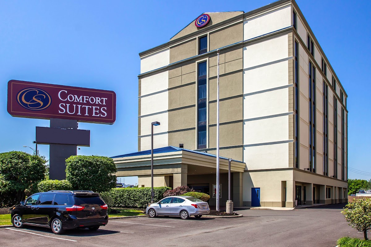 Comfort Suites at Woodbridge