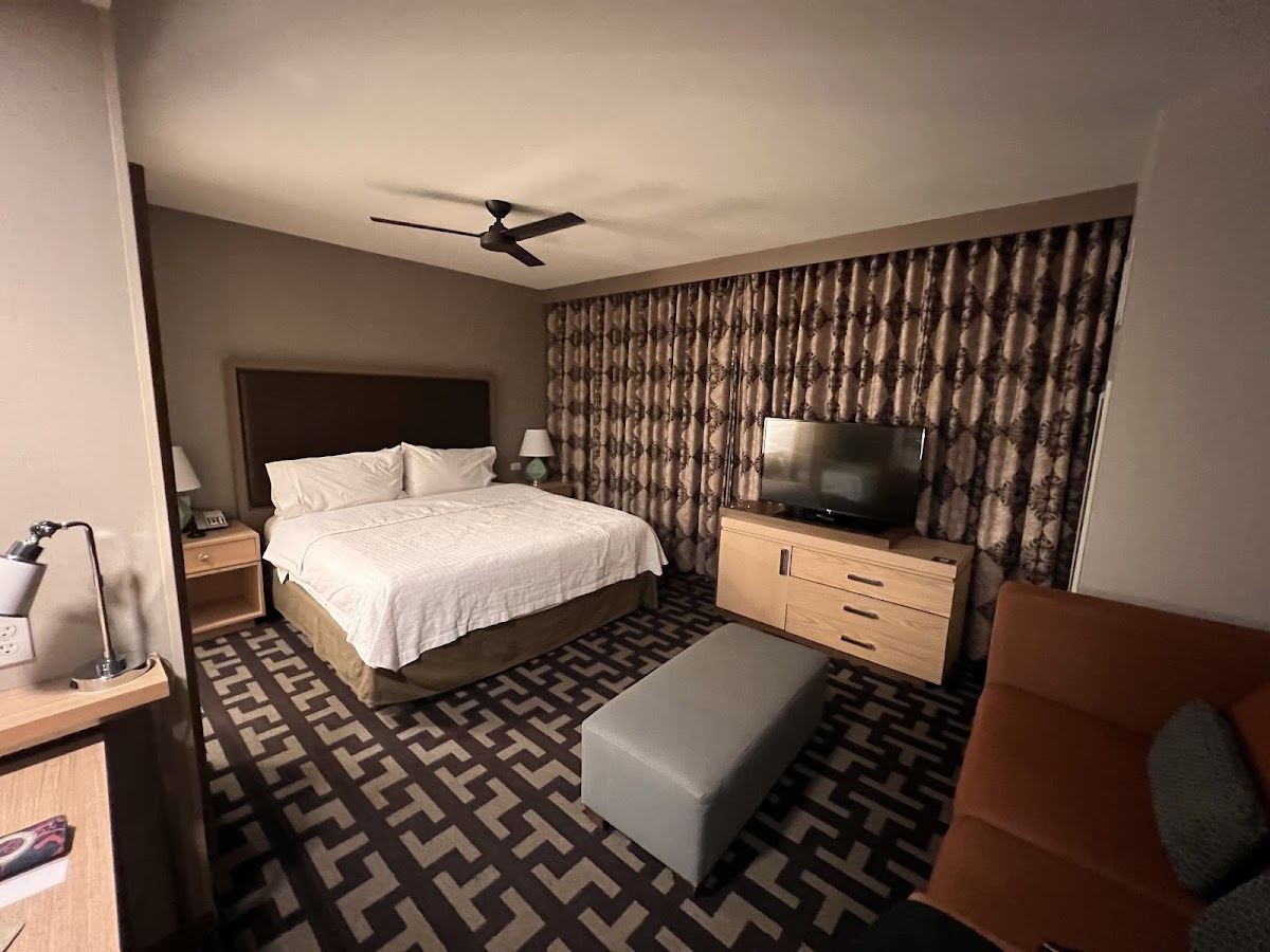 Homewood Suites by Hilton Chicago West Loop Fulton Market Area photo 2