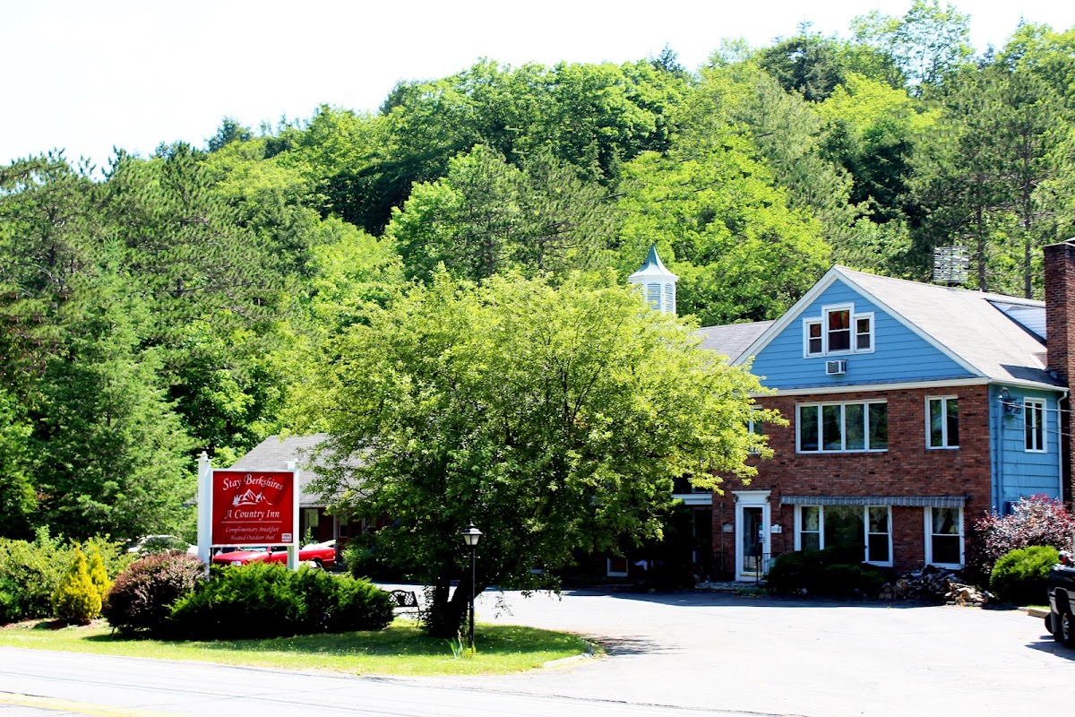Stay Berkshires Resort